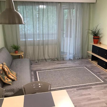 Spacious 1Bdrm Apartment Near Metro. Free Parking ヴァンター エクステリア 写真